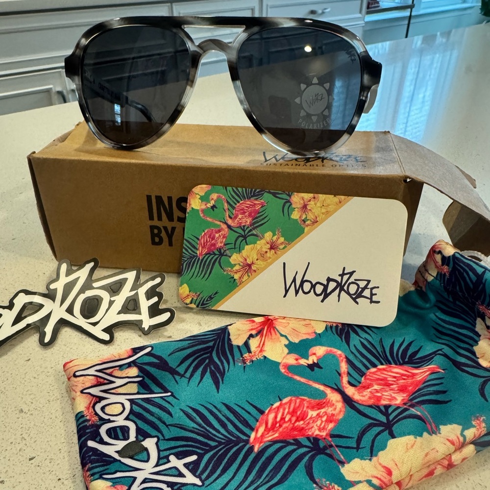 WoodRoze Black Tortoise Sunglasses polarized